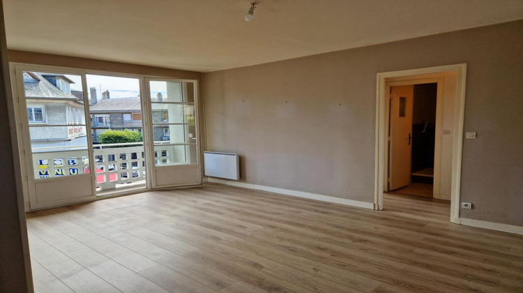 Ma-Cabane - Vente Appartement LISIEUX, 55 m²