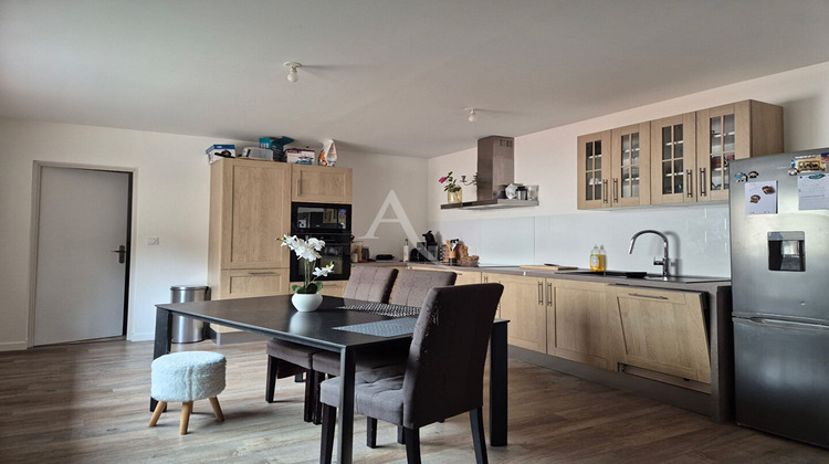 Ma-Cabane - Vente Appartement LISLE-SUR-TARN, 80 m²