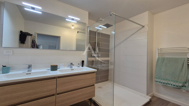 Ma-Cabane - Vente Appartement LISLE-SUR-TARN, 80 m²
