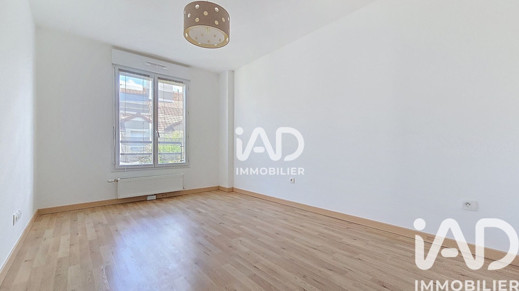 Ma-Cabane - Vente Appartement Lisses, 69 m²