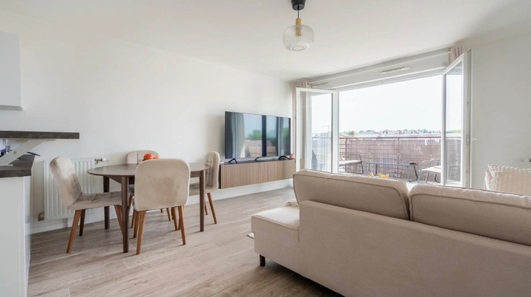 Ma-Cabane - Vente Appartement LIVRY GARGAN, 55 m²