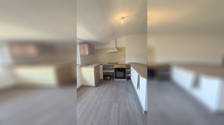 Ma-Cabane - Vente Appartement Lodève, 72 m²