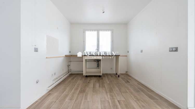 Ma-Cabane - Vente Appartement Lognes, 70 m²