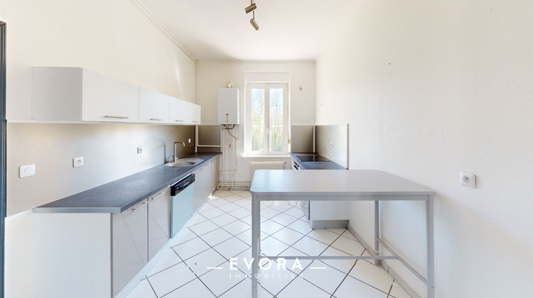 Ma-Cabane - Vente Appartement LONGEVILLE-LES-METZ, 79 m²