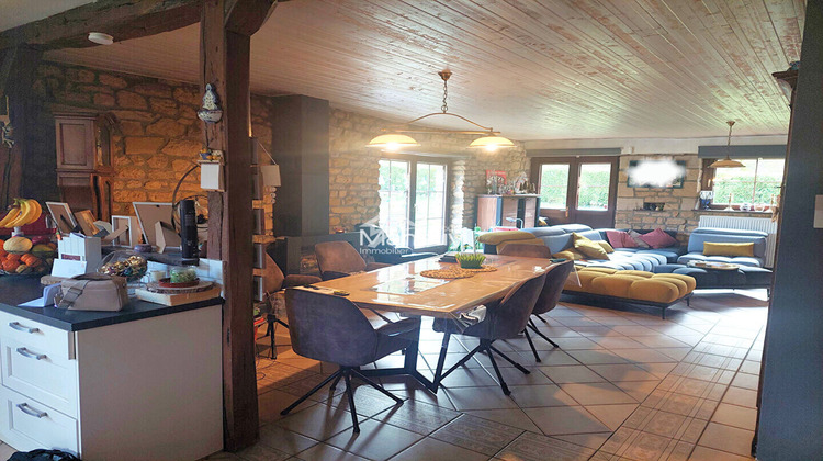 Ma-Cabane - Vente Appartement LONGUYON, 274 m²