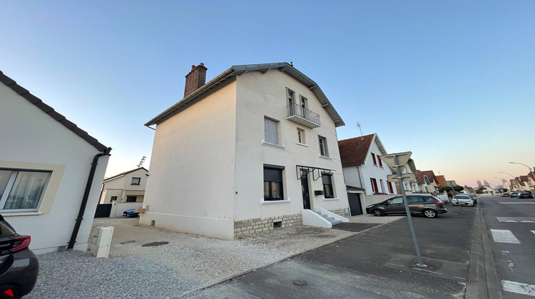 Ma-Cabane - Vente Appartement LONGVIC, 57 m²