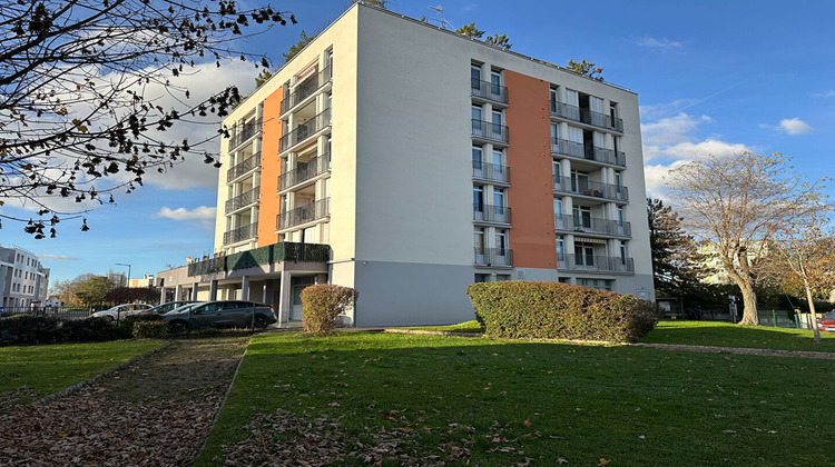 Ma-Cabane - Vente Appartement LONGVIC, 76 m²