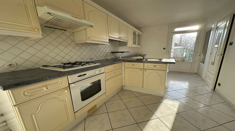 Ma-Cabane - Vente Appartement LONGVIC, 76 m²