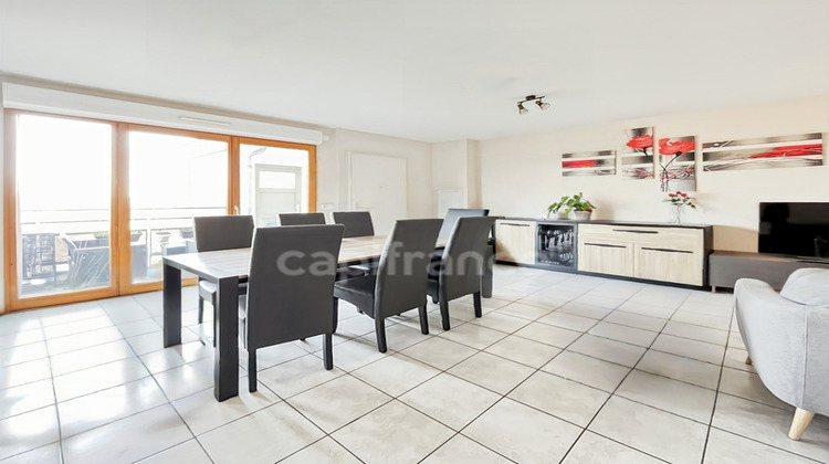 Ma-Cabane - Vente Appartement LONGVIC, 74 m²