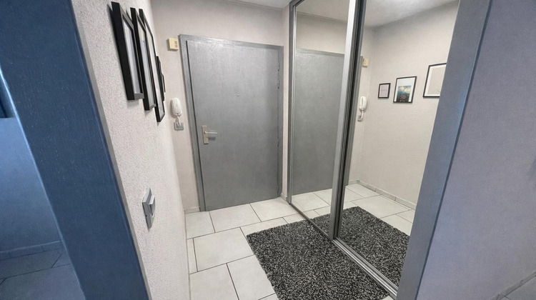 Ma-Cabane - Vente Appartement LONGVIC, 66 m²