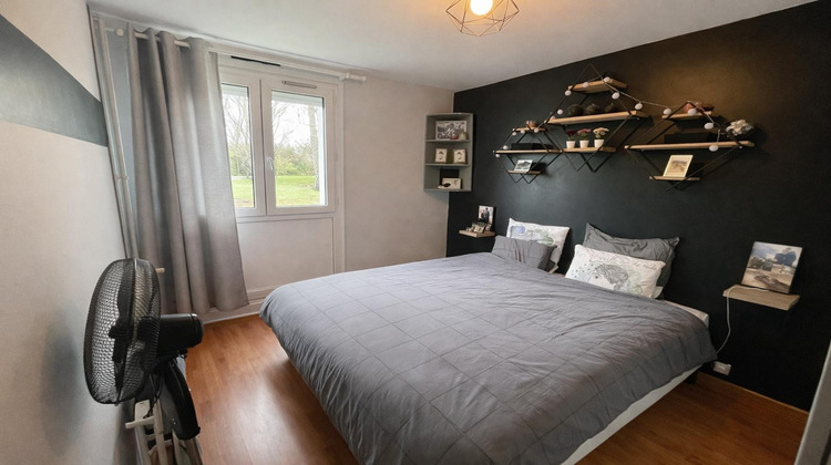 Ma-Cabane - Vente Appartement LONGVIC, 66 m²