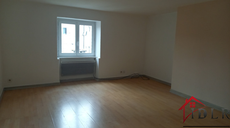 Ma-Cabane - Vente Appartement Lons-le-Saunier, 53 m²