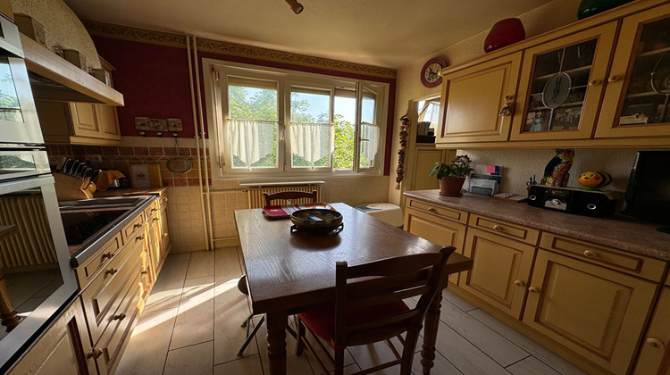 Ma-Cabane - Vente Appartement LONS-LE-SAUNIER, 85 m²