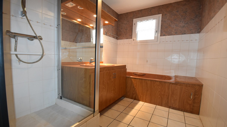 Ma-Cabane - Vente Appartement LONS-LE-SAUNIER, 87 m²