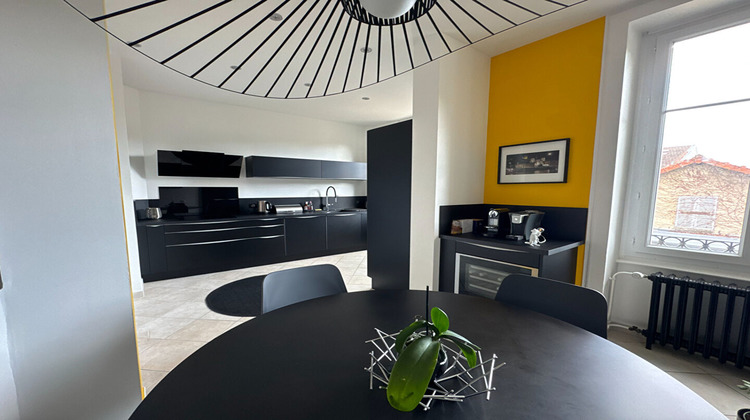 Ma-Cabane - Vente Appartement LONS-LE-SAUNIER, 154 m²