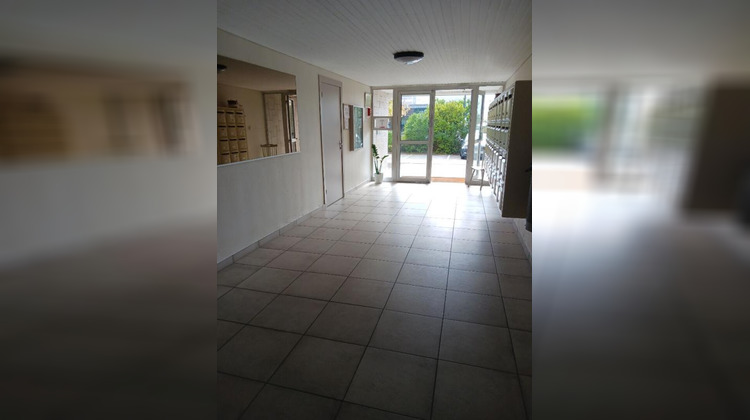 Ma-Cabane - Vente Appartement LONS LE SAUNIER, 62 m²