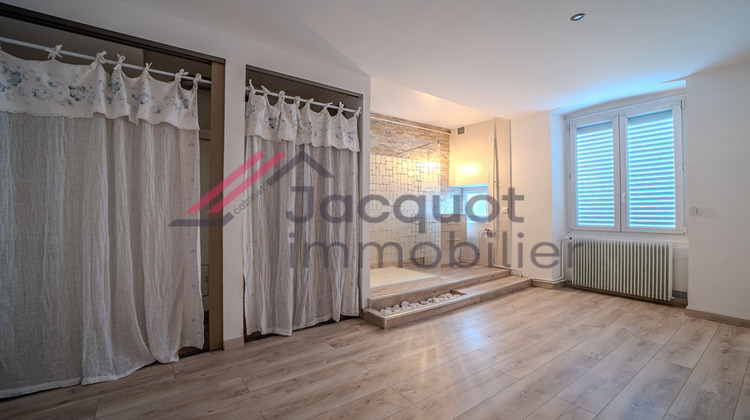Ma-Cabane - Vente Appartement LONS-LE-SAUNIER, 93 m²