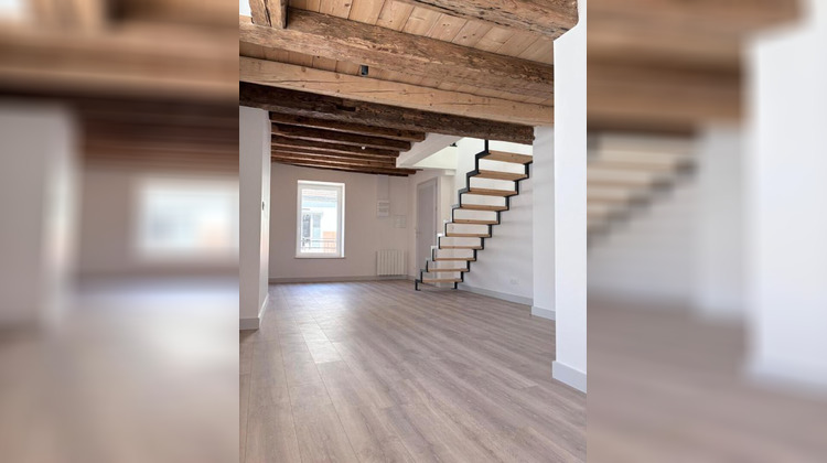 Ma-Cabane - Vente Appartement LONS LE SAUNIER, 61 m²
