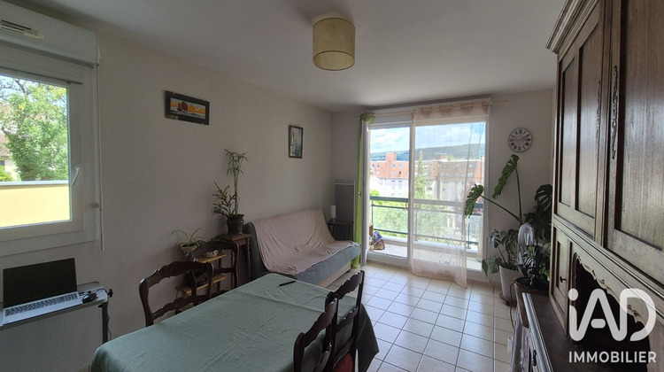 Ma-Cabane - Vente Appartement Lons-le-Saunier, 61 m²