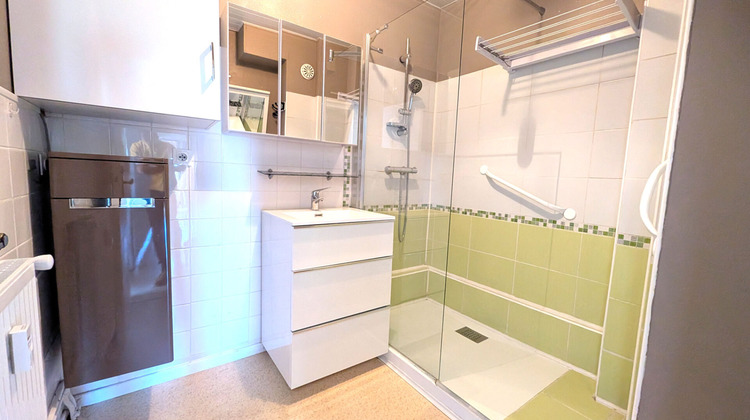 Ma-Cabane - Vente Appartement LONS-LE-SAUNIER, 66 m²