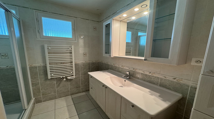 Ma-Cabane - Vente Appartement LONS-LE-SAUNIER, 77 m²