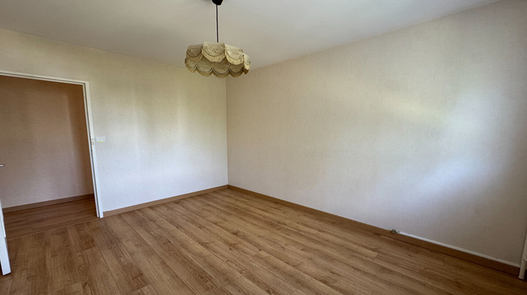 Ma-Cabane - Vente Appartement LONS-LE-SAUNIER, 77 m²