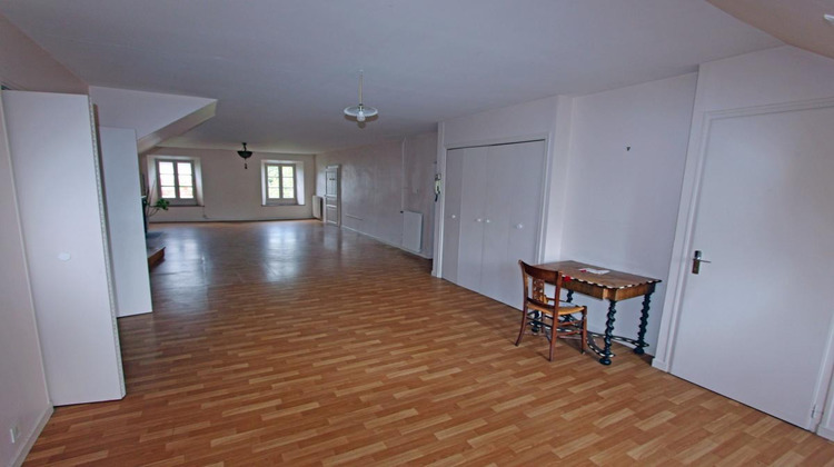 Ma-Cabane - Vente Appartement LONS LE SAUNIER, 164 m²