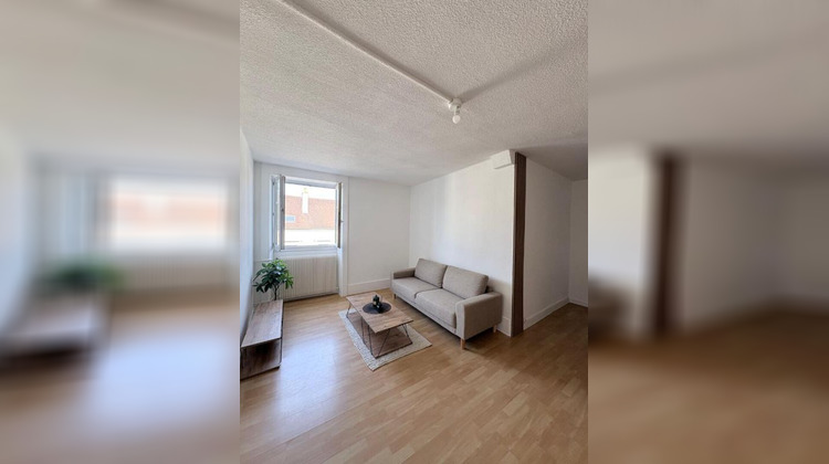 Ma-Cabane - Vente Appartement LONS LE SAUNIER, 61 m²