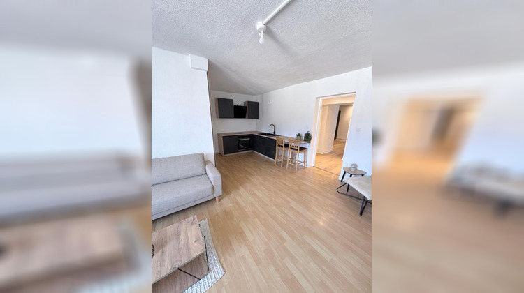 Ma-Cabane - Vente Appartement LONS LE SAUNIER, 61 m²