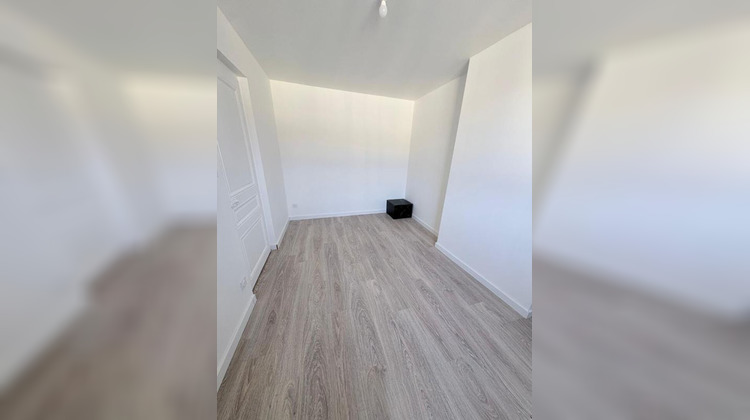 Ma-Cabane - Vente Appartement LONS LE SAUNIER, 61 m²