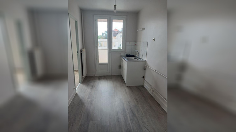 Ma-Cabane - Vente Appartement LONS LE SAUNIER, 68 m²