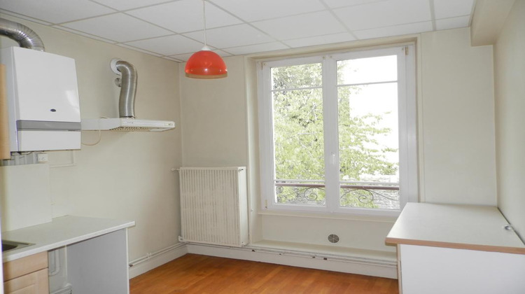 Ma-Cabane - Vente Appartement LONS LE SAUNIER, 52 m²