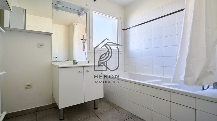 Ma-Cabane - Vente Appartement Loos, 64 m²