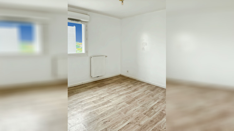 Ma-Cabane - Vente Appartement LORMONT, 59 m²