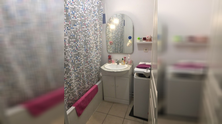 Ma-Cabane - Vente Appartement LORMONT, 55 m²