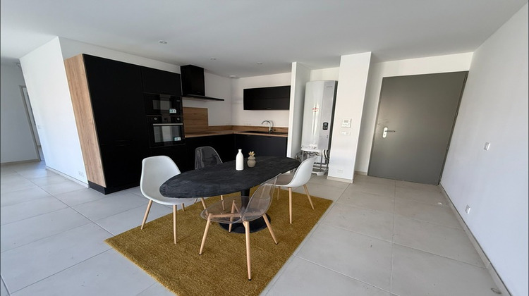Ma-Cabane - Vente Appartement LOURMARIN, 70 m²