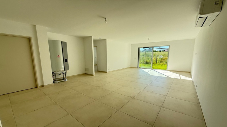 Ma-Cabane - Vente Appartement LOURMARIN, 64 m²
