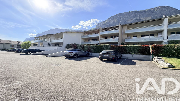 Ma-Cabane - Vente Appartement Lumbin, 92 m²