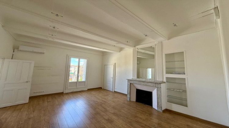 Ma-Cabane - Vente Appartement LUNEL, 107 m²