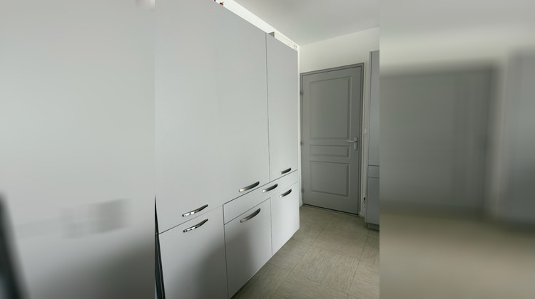 Ma-Cabane - Vente Appartement LUSSAULT-SUR-LOIRE, 70 m²