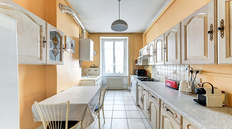 Ma-Cabane - Vente Appartement LYON 3, 111 m²