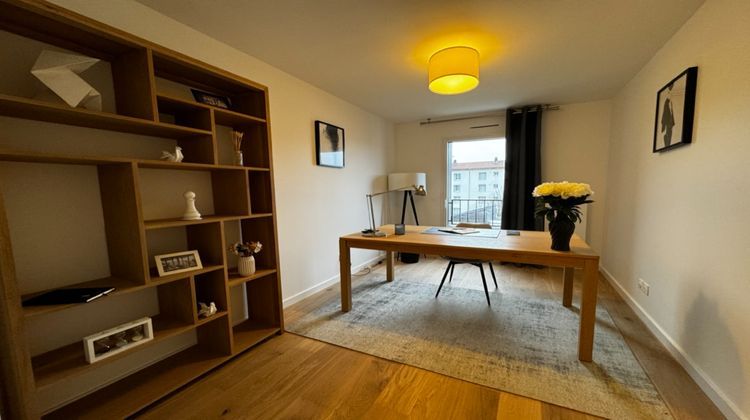 Ma-Cabane - Vente Appartement LYON, 77 m²