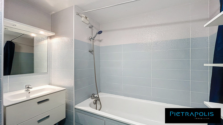 Ma-Cabane - Vente Appartement LYON, 59 m²