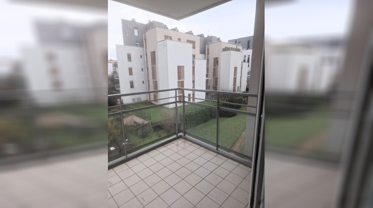 Ma-Cabane - Vente Appartement LYON, 64 m²