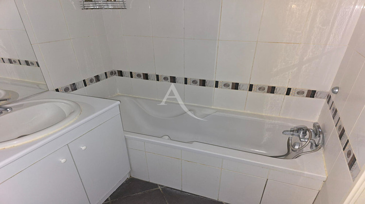 Ma-Cabane - Vente Appartement LYON 7, 73 m²