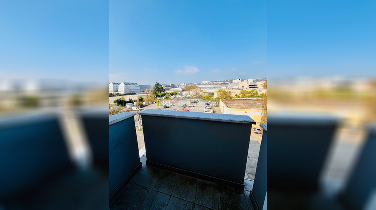 Ma-Cabane - Vente Appartement LYON 7, 70 m²
