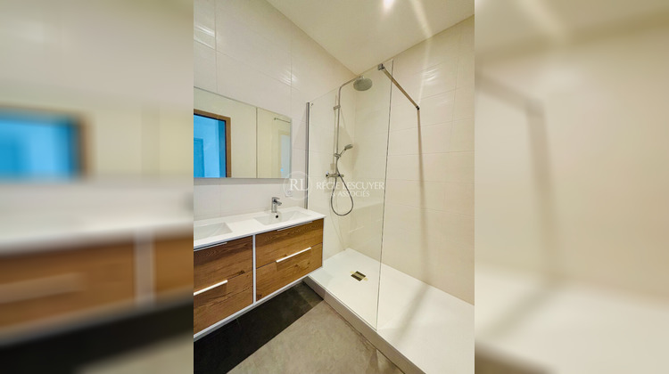 Ma-Cabane - Vente Appartement LYON 7, 71 m²