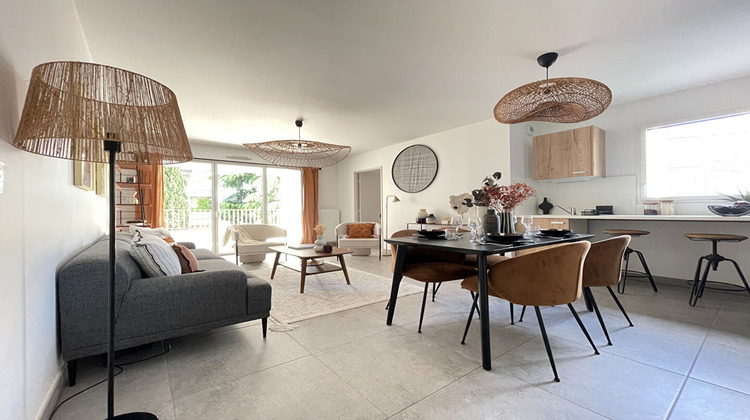 Ma-Cabane - Vente Appartement LYON 8, 65 m²