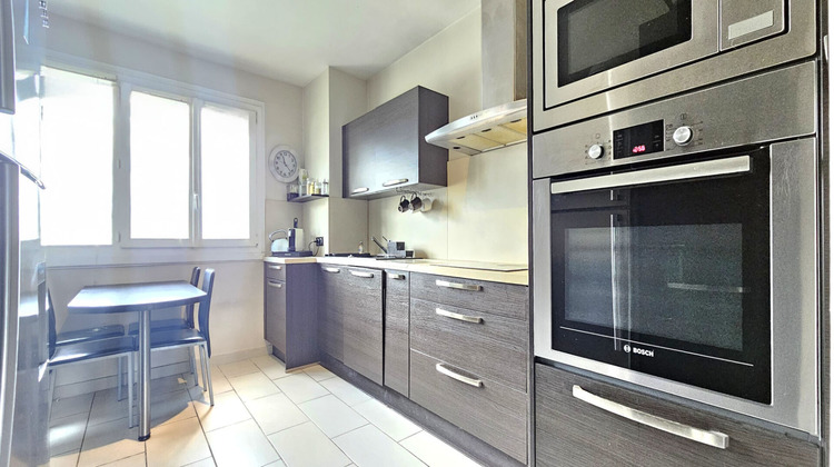 Ma-Cabane - Vente Appartement LYON 8, 100 m²