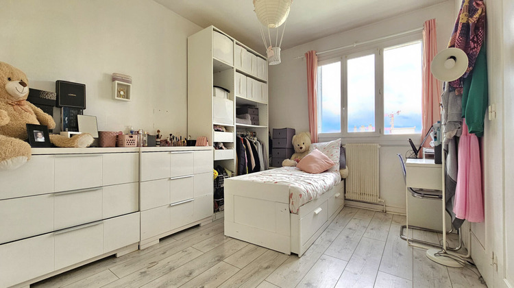 Ma-Cabane - Vente Appartement LYON 8, 100 m²